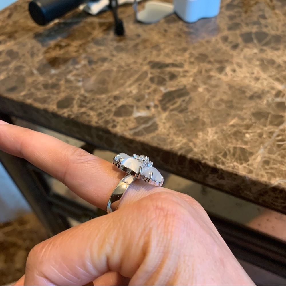 Vintage Silver white flower ring - Picture 4 of 4